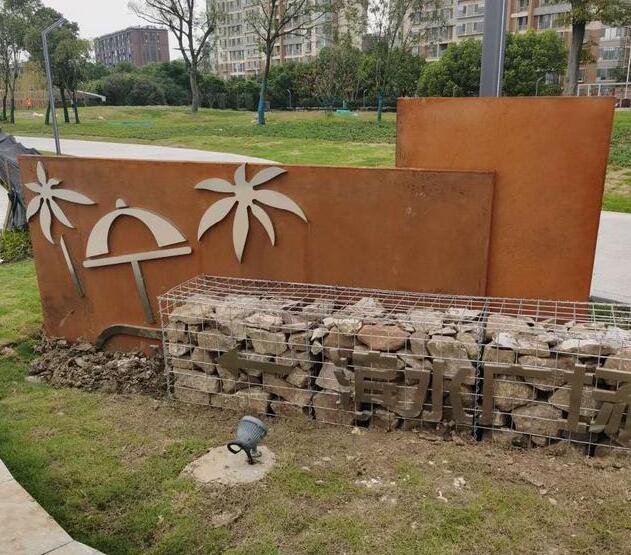 桂林锈钢板挡土墙